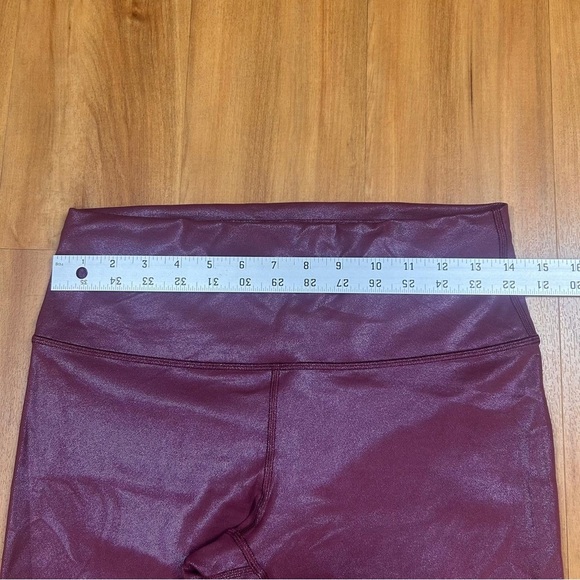 Lululemon Women’s Burgundy Faux Leather Leggings High Waist Liquid Look Size 10 - Picture 8 of 10